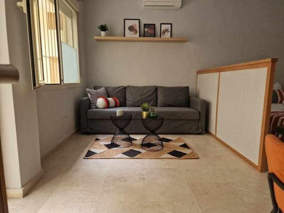 Isg Apartments Estudio En La Alameda Seville Luaran gambar